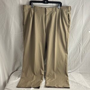Haggar Men's Tan Dress Pants